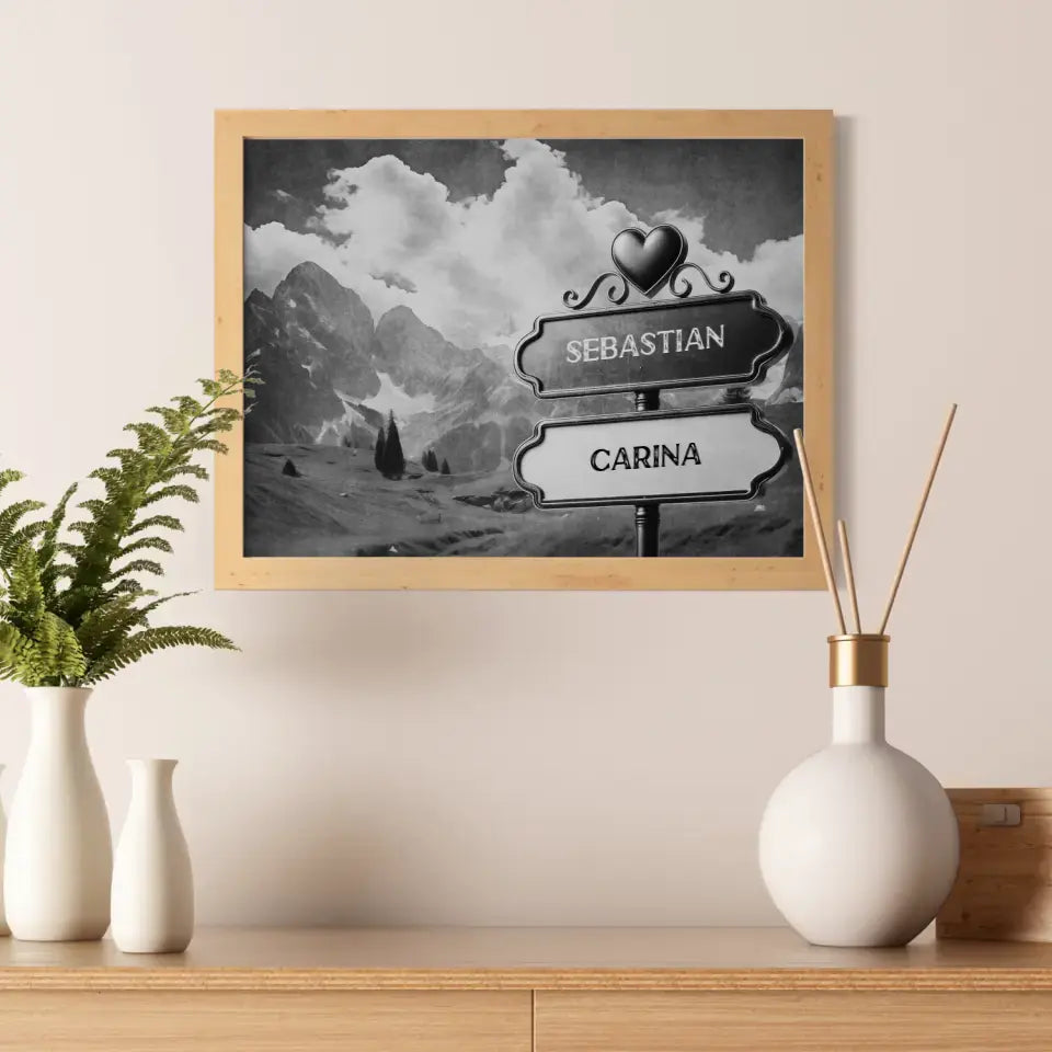 Personalisiertes Poster Wegweiser Schwarz Weiß Berglandschaft mit Namen