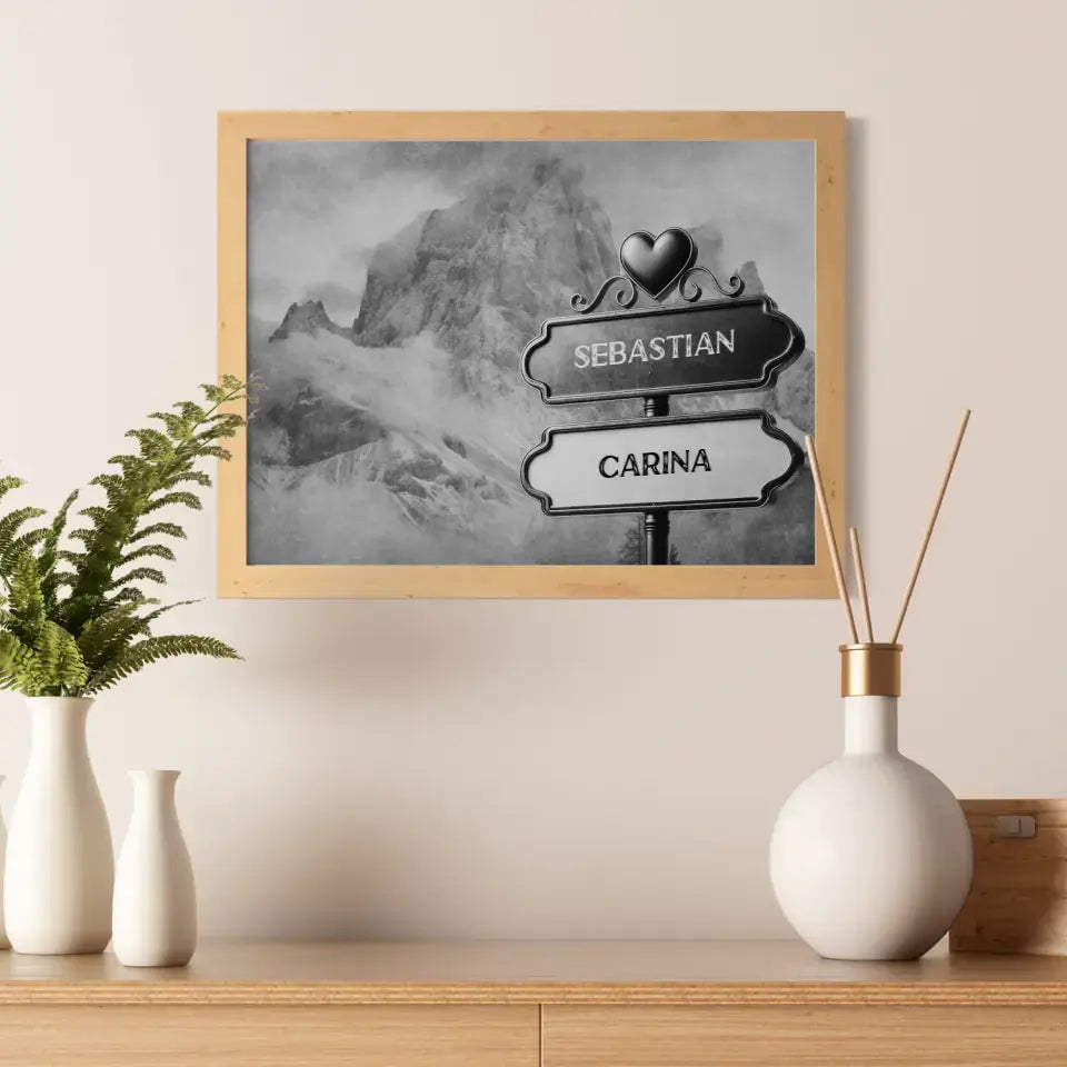 Personalisiertes Poster Liebe Wegweiser Schwarz Weiß Dolomiten mit Namen