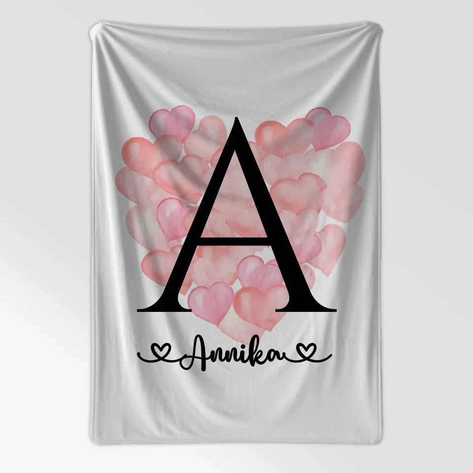 Personalisierte Decke mit Buchstaben A-Z und Ballonherzen 7
