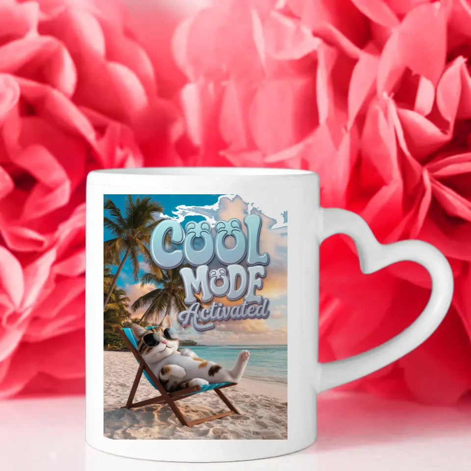 Tasse mit entspannter Katze im Strandkorb Design Tiere