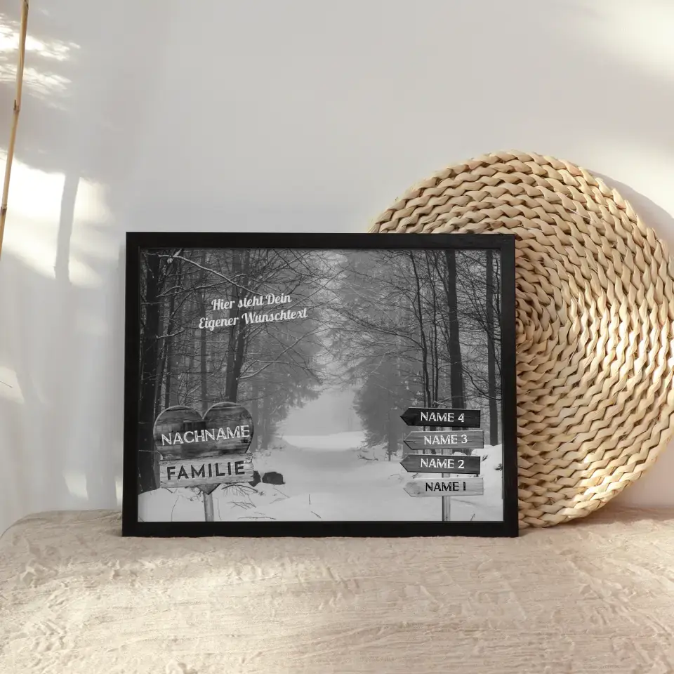Personalisiertes Poster Familie Wegweiser Winter Allee Schwarz Weiß & Familienspruch