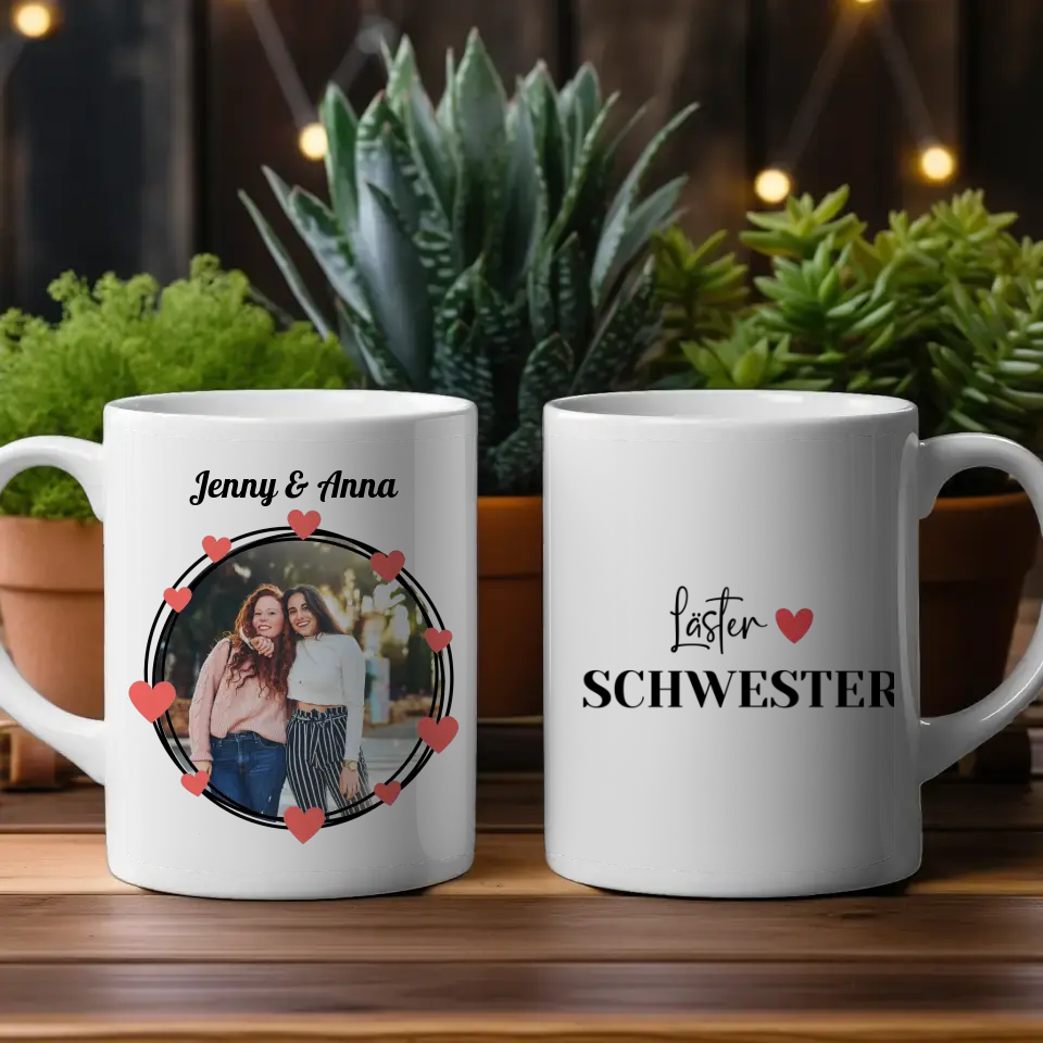 Personalisierte Tasse Freundinnen Läster Schwester mit Herz Fototasse