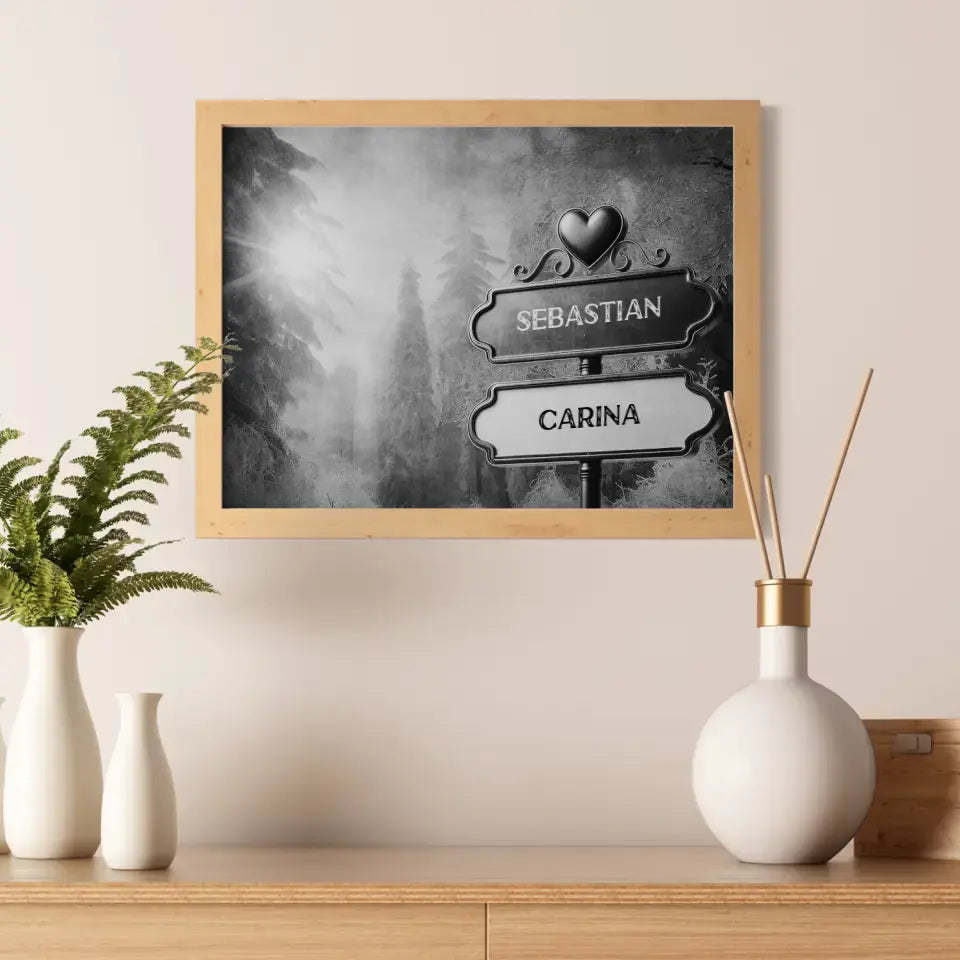 Liebes Poster Wegweiser Schwarz Weiß Winterwald mit Namen