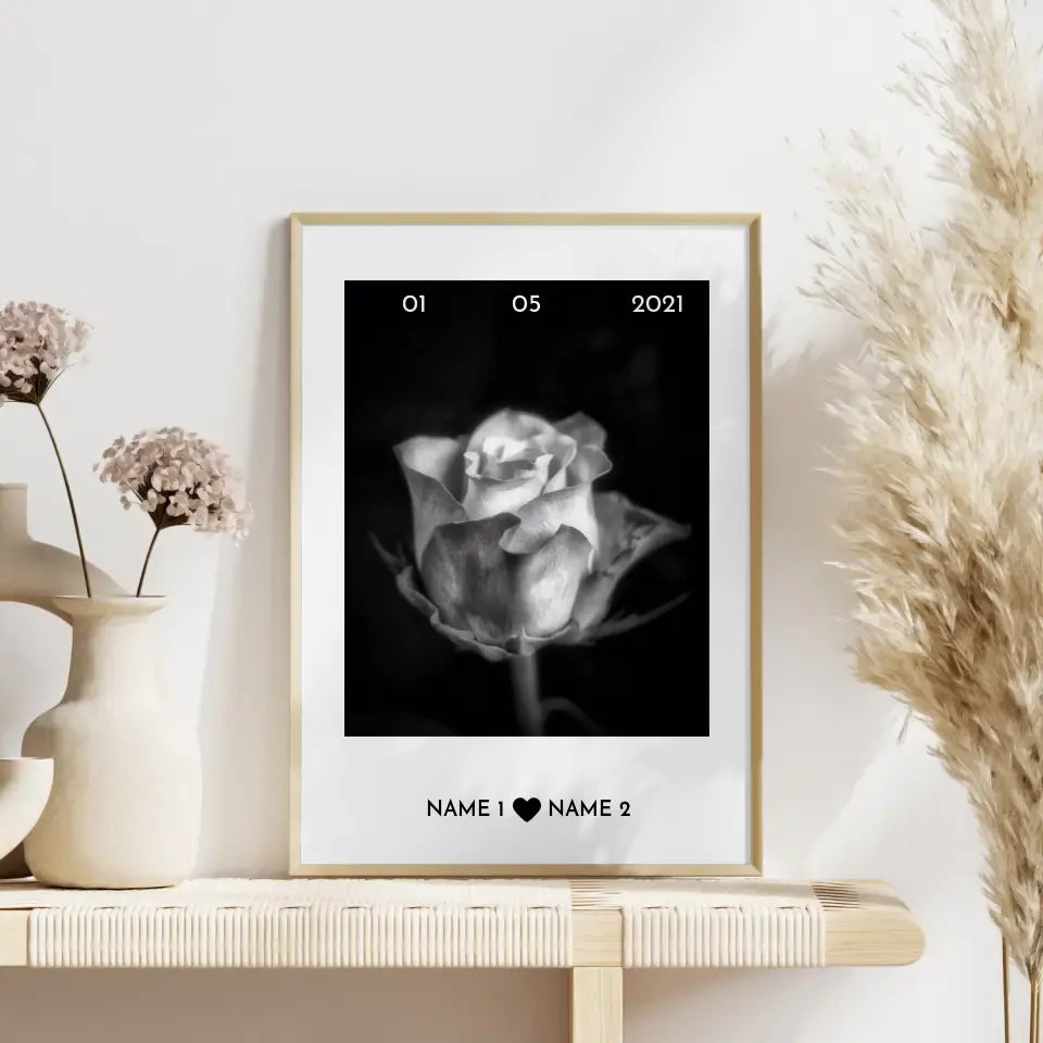 Personalisiertes Poster Liebe Rose Schwarz Weiß Mit Datum & Namen