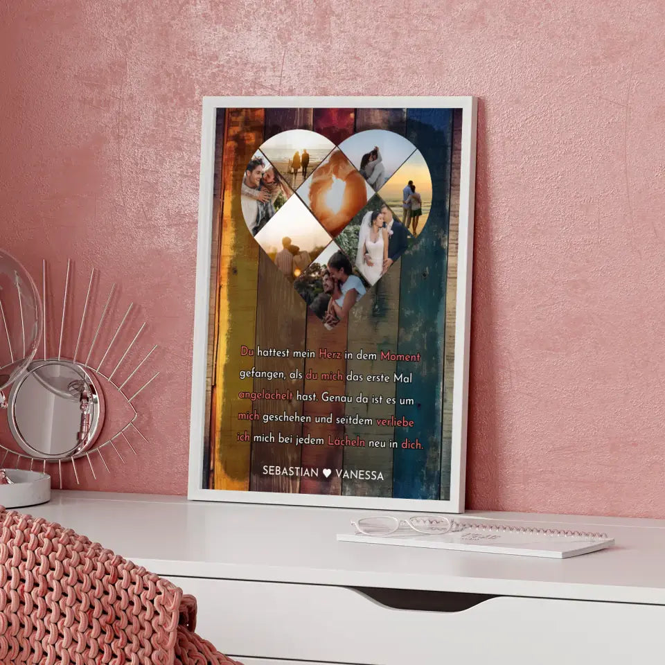 Personalisiertes Poster mit Herz aus Fotos Herzens Moment Bunt Mit 8 Fotos & Namen