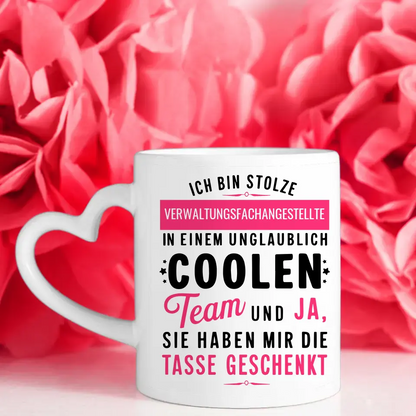 Berufe Tasse personalisiert Ich bin stolze Verwaltungsfachangestellte in coolen Team Geschenk