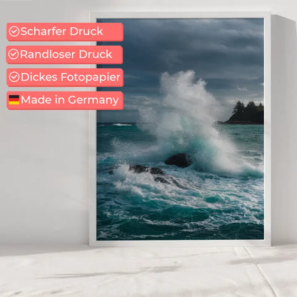 Monochromes Pflanzen Poster mit Aquarellillustration und Licht Schatten