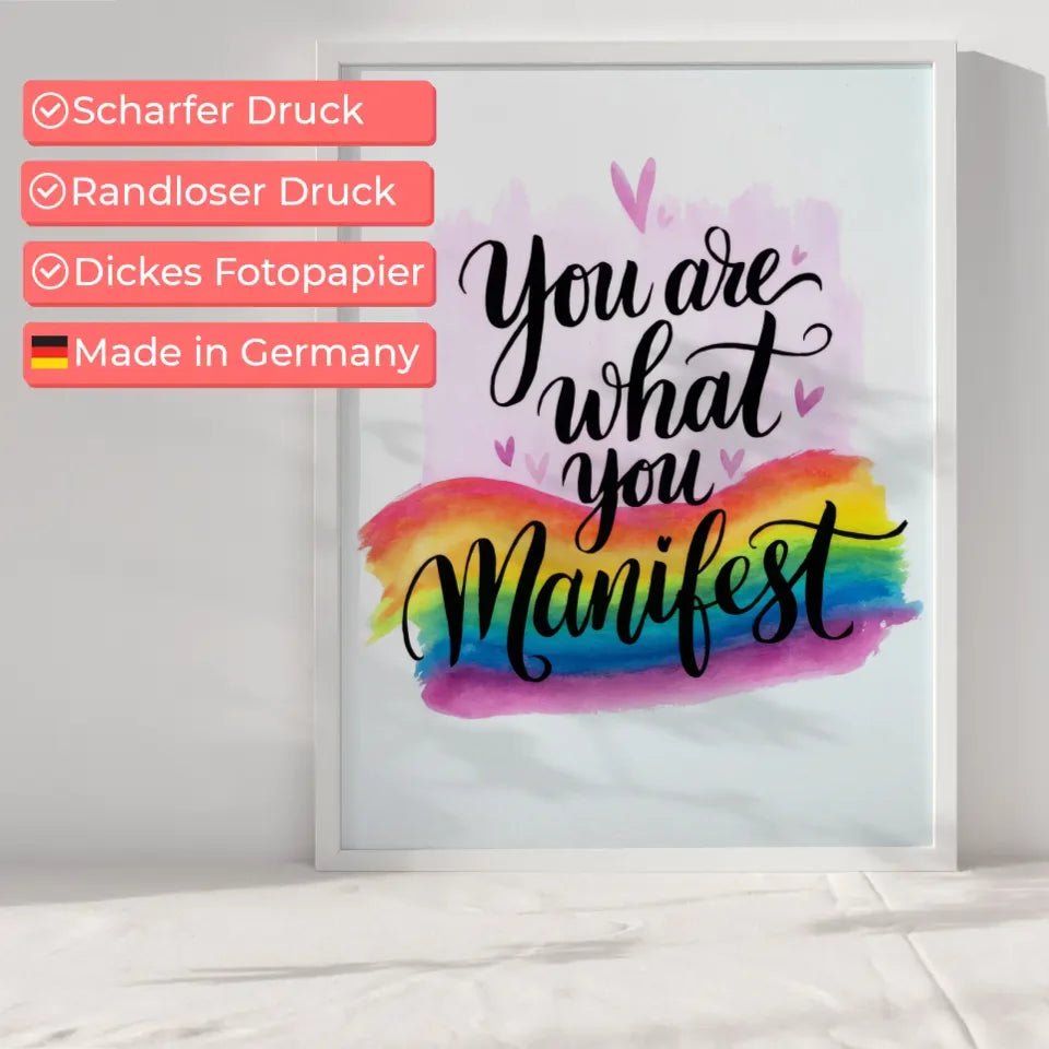 Inspirierendes Poster mit Aquarell und Zitat Du bist was du manifestierst