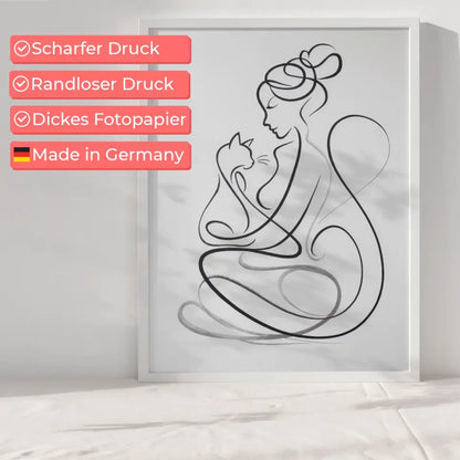 Ästhetisches Poster mit Frau und Katze in harmonischer Umarmung