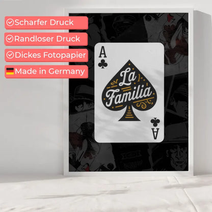 Poster im Chicano Stil La Familia auf weißer Pokerkarte kaufen