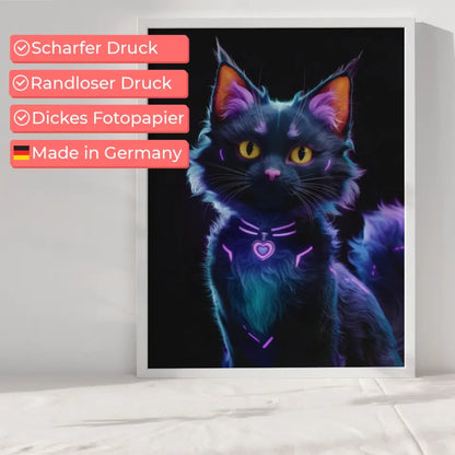 Düstere Fantasy Katze Poster mit lebendigem Design für Katzenliebhaber