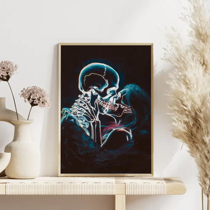 Neon Schädel Poster für romantische Küsse im dunklen Abgrund