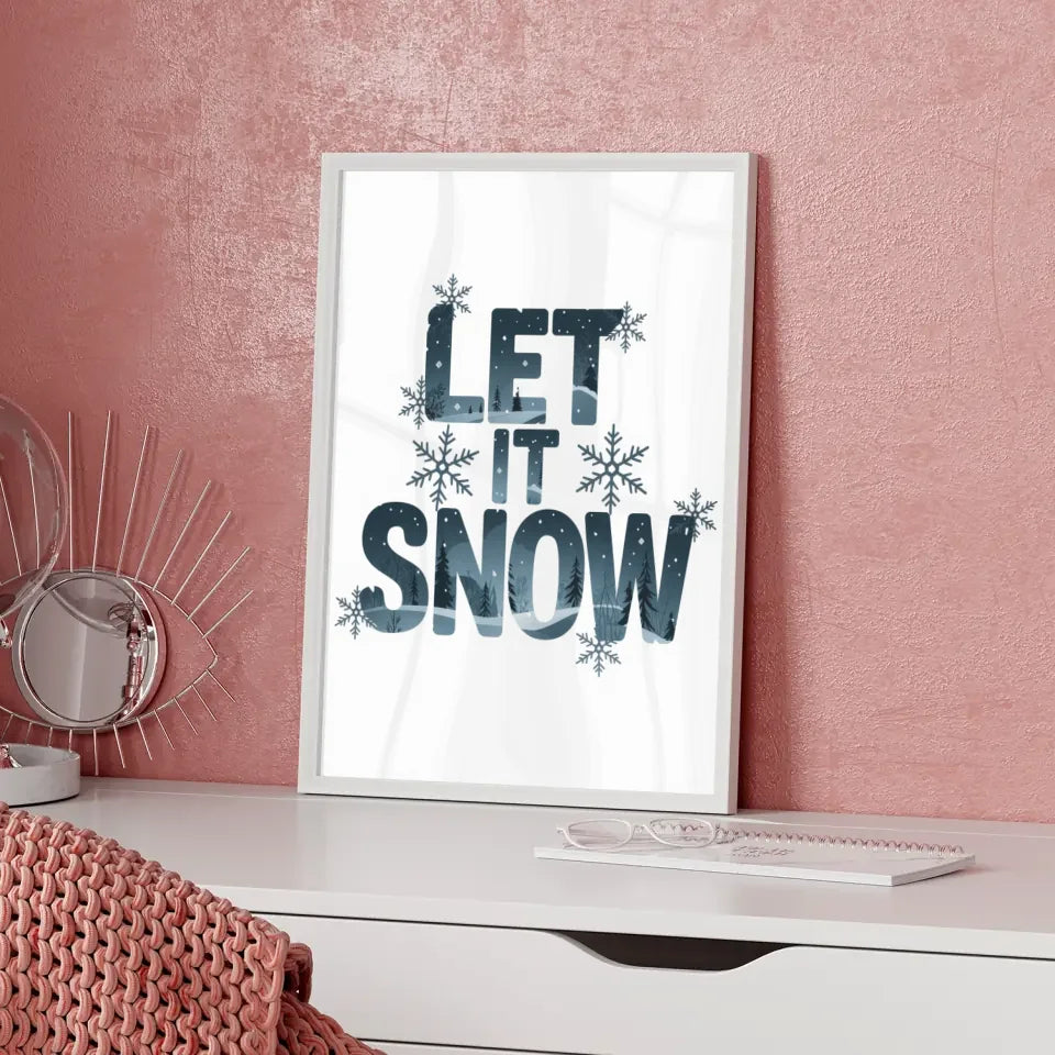 Ruhige Landschaft Poster mit Booten und schneebedeckten Bergen