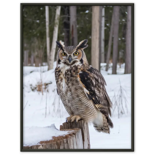 Abstraktes Poster mit geschwungenen Linien und ruhigem beigen Hintergrund