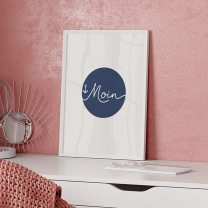 Minimalistisches Poster Moin mit Anker auf blauem Hintergrund