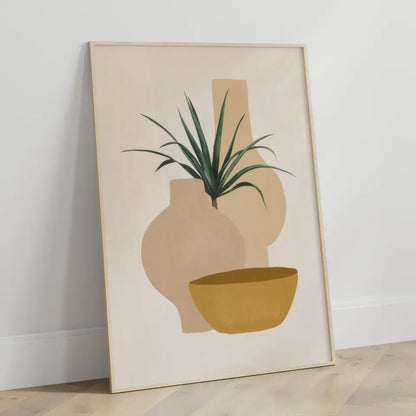 Minimalistisches Poster mit Pflanze in Vase und senfgelber Schale