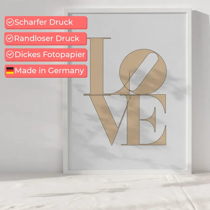 Minimalistisches LOVE Poster in Beige auf weißem Hintergrund kaufen