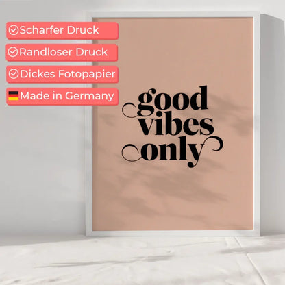 Poster mit gutem Vibe – Minimalistisches Design in Pastellrosa