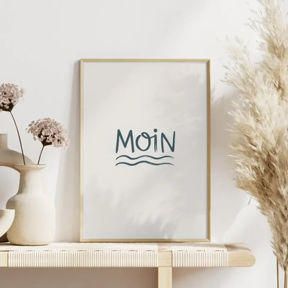 Minimalistisches Moin Poster mit Wellenmuster in Blau und Weiß