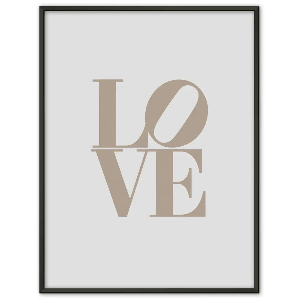 Minimalistisches LOVE Poster in Beige für elegante Wohnräume