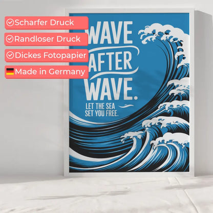 Kunstvolles Poster mit stilisierter Frauenillustration 6