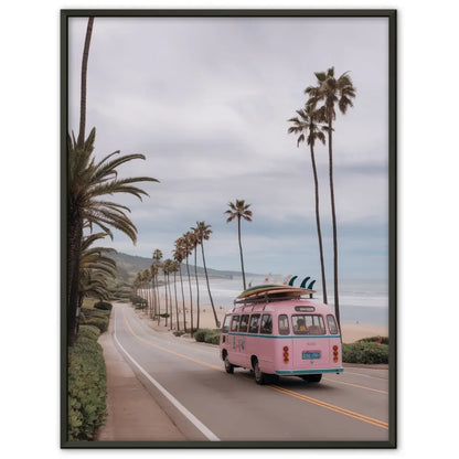 Poster rosa Bus mit Surfbrettern Strand Palmen Pastellfarben 70x50 cm