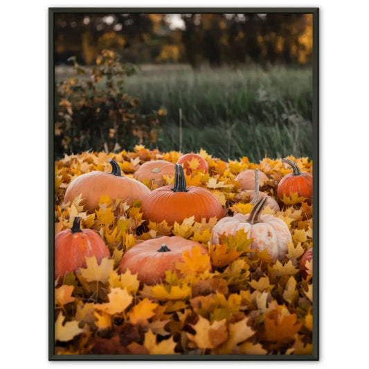 Blühender Baum mit Wiese und Sonnenuntergang – Wunderschönes Wandposter 1
