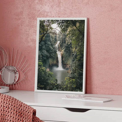 Wunderschönes Wasserfall-Poster in außergewöhnlicher Felslandschaft 5