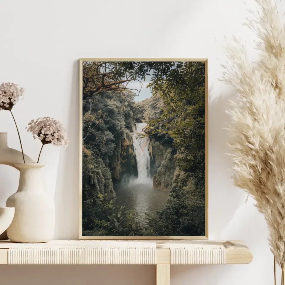 Wunderschönes Wasserfall-Poster in außergewöhnlicher Felslandschaft 4