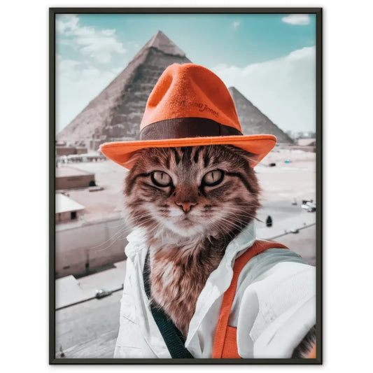 Süße Katze macht Selfie vor Cheops-Pyramide Poster für Katzenliebhaber