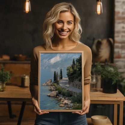 Poster verträumte Landschaft Gardasee mit Oldtimer auf Panoramastraße