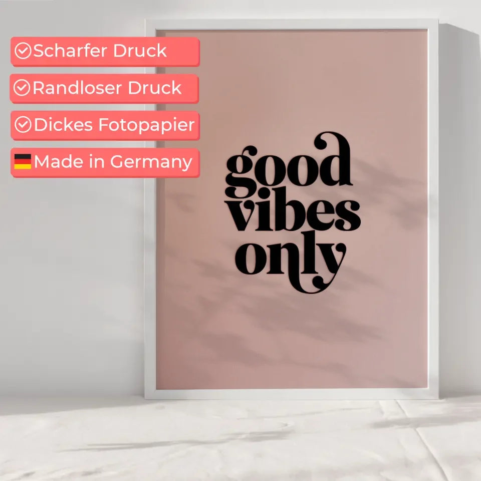 Abstraktes Poster mit geschwungenen Linien auf sanft beigem Hintergrund 6