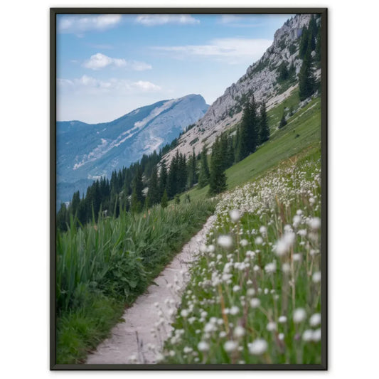 Sanfte Farben und Sonnenaufgang in ruhiger Strandszene Poster 1