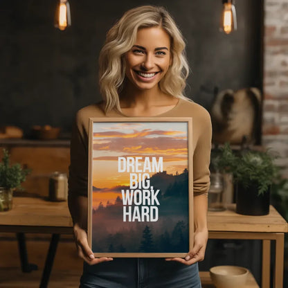 Sonnenaufgang Poster mit Zitat Dream big work hard für Optimismus