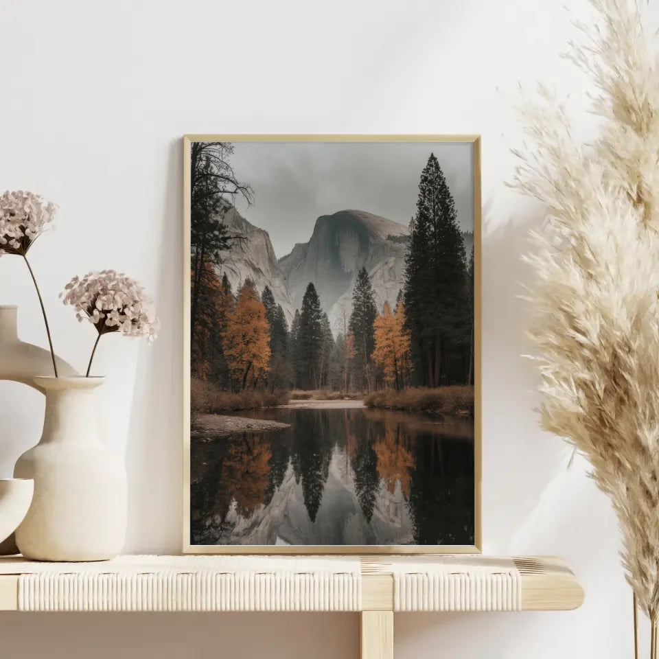 Sonnenuntergang über Bergen – Ruhige Landschaft in warmen Farben 4