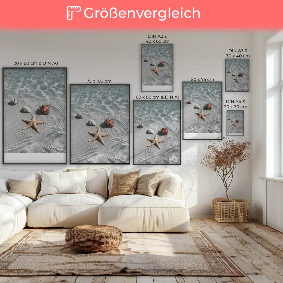 Poster Meereslandschaft mit Muscheln und Seestern in sanften Blautönen