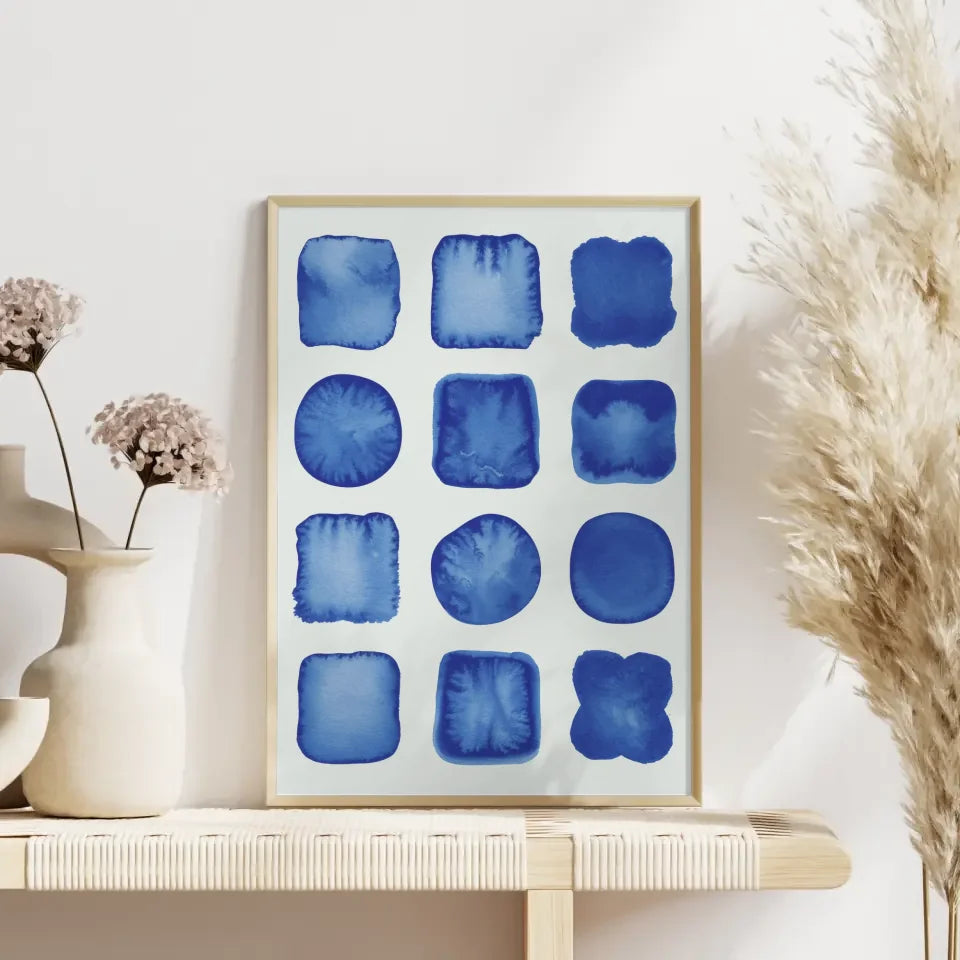 Aquarell-Poster mit blauen Pinselstrichen auf hellem Hintergrund 4