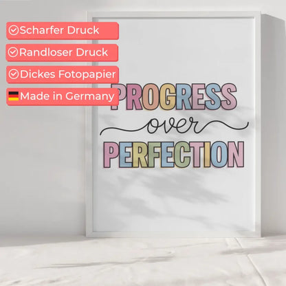 Fuchs-Poster im natürlichen Lebensraum mit frohem Ausdruck erwerben 6