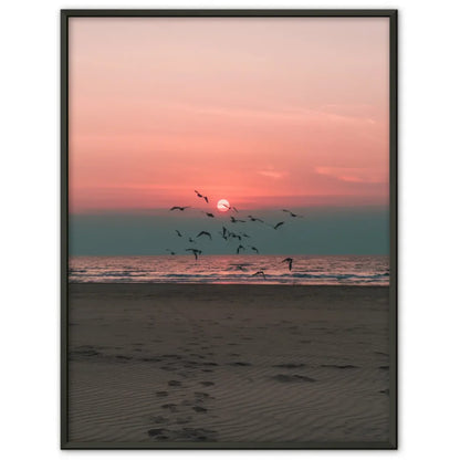 Poster ruhige Achtsamkeitsszene am Sandstrand bei Sonnenuntergang