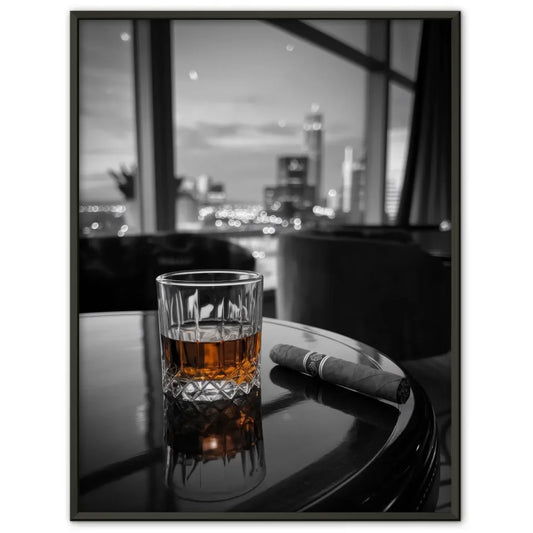 Elegantes Poster Whiskyglas mit Zigarre und Stadtlicht 1