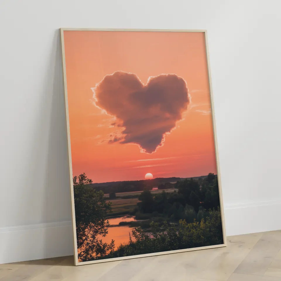 Herzförmige Wolke Poster bei Sonnenuntergang mit Landschaft 3