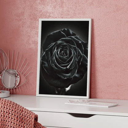 Schwarze Rose Poster mit geheimnisvollem Glanz