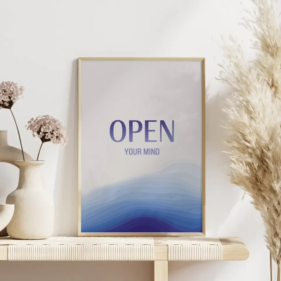 Minimalistisches Poster mit OPEN YOUR MIND auf blauem Hintergrund 4