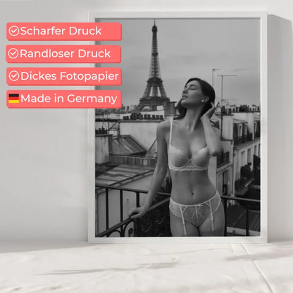Poster Eiffelturm Frau in Dessous Paris 6