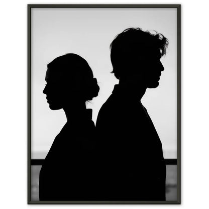 Monochromes Poster mit Silhouetten von Mann und Frau 1