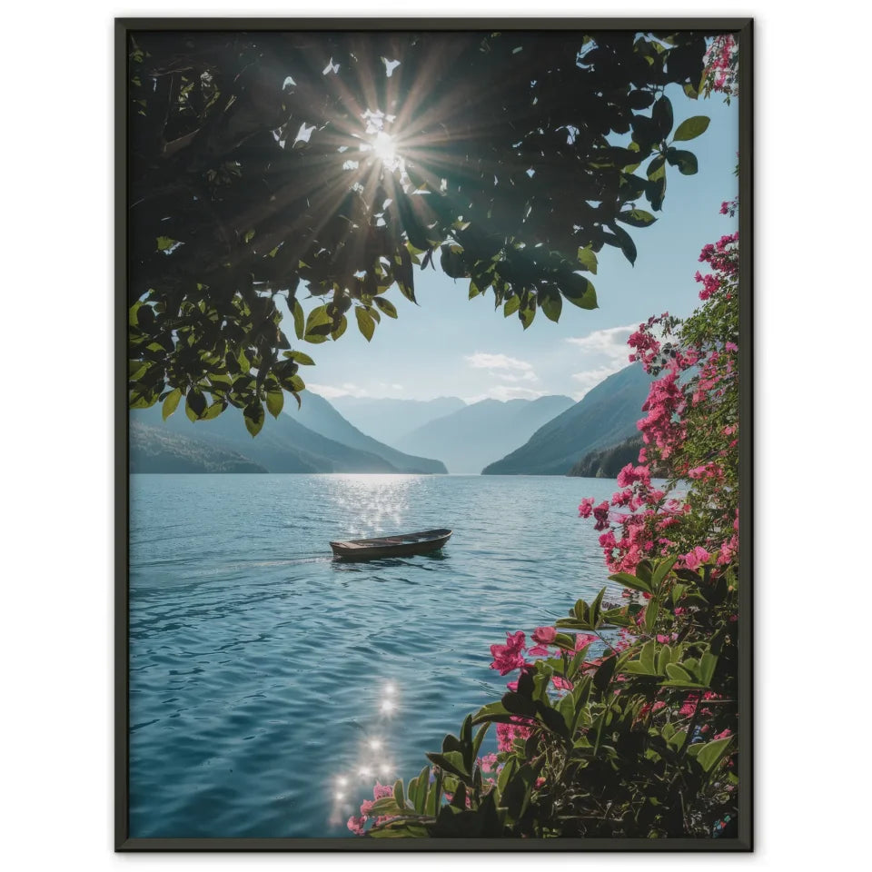 Ruhige Seeszene Poster mit Boot und Bergen für entspannte Wohnräume 1