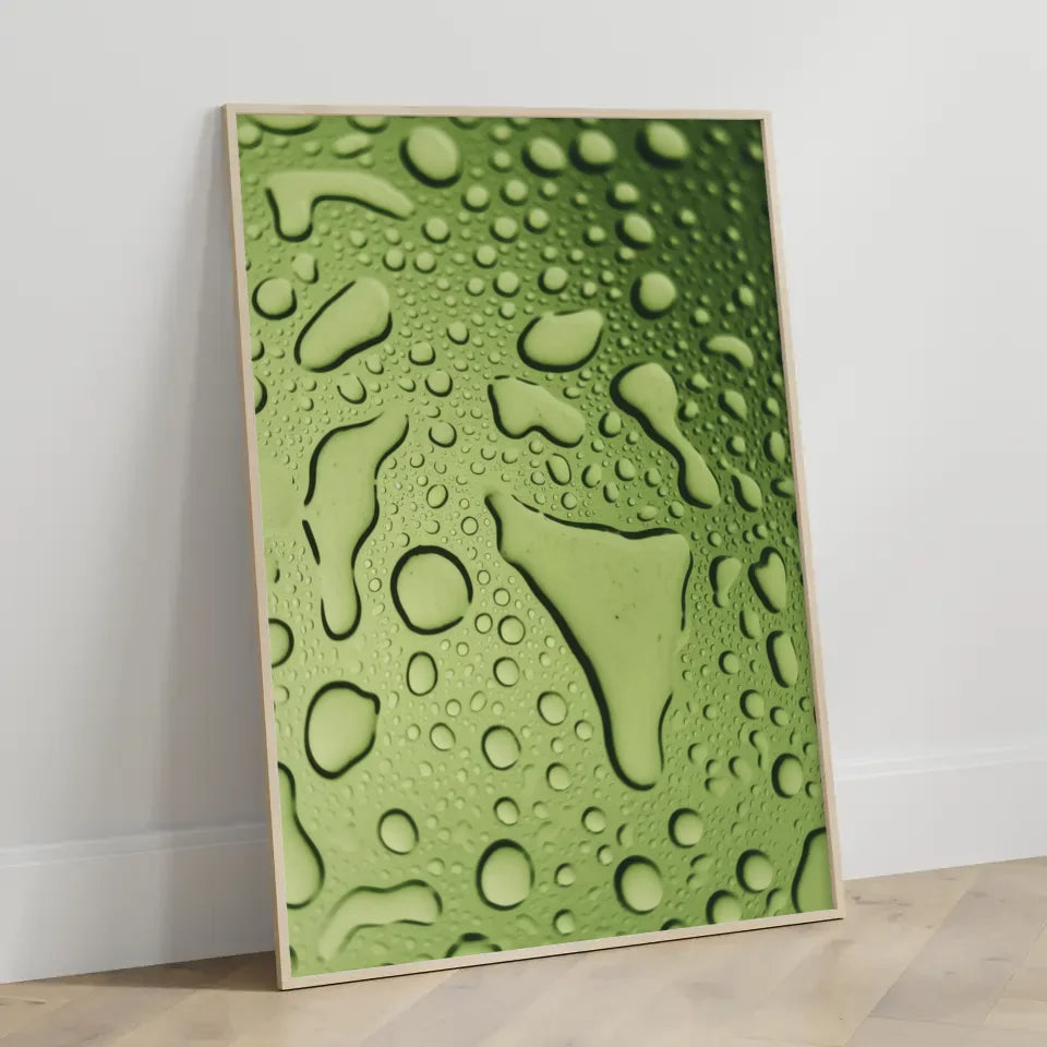 Glänzender Grünton Poster mit Wassertropfen auf glatter Oberfläche 3