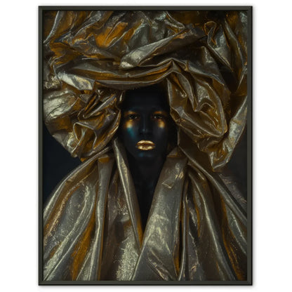 Geheimnisvoller Poster mit königlicher Person und goldschimmerndem Kopfschmuck 1