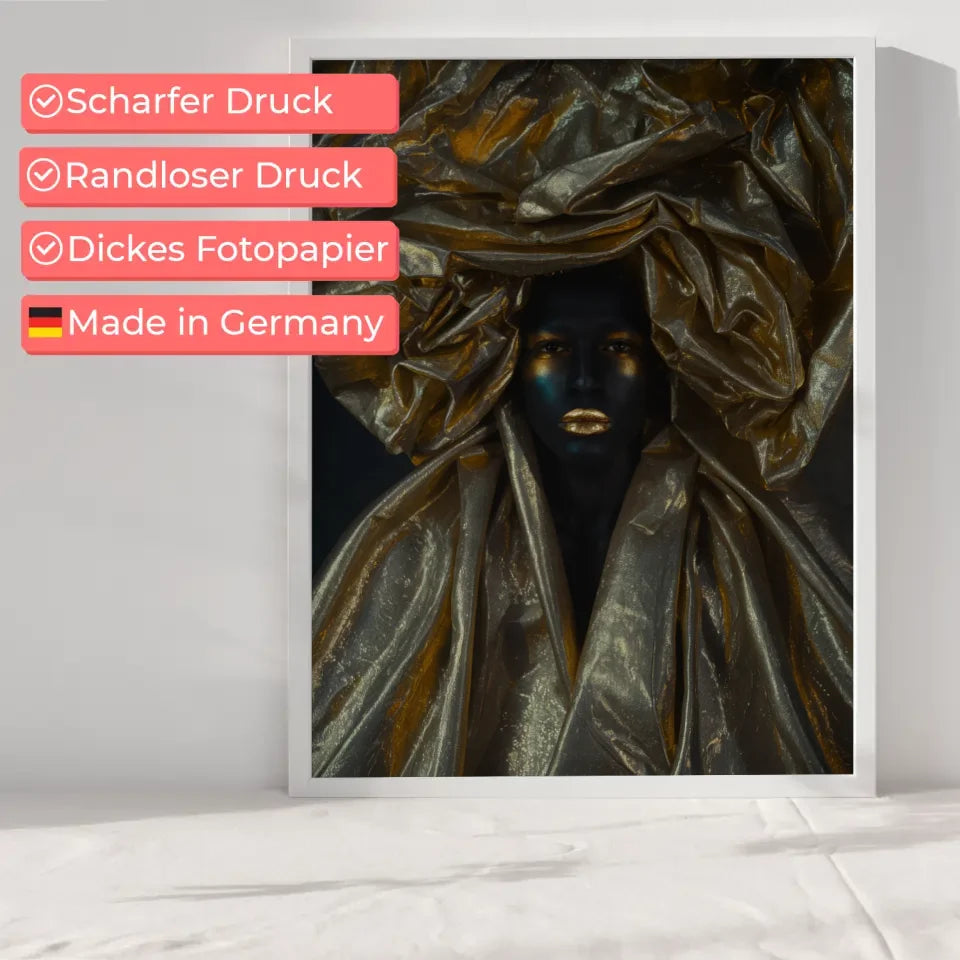 Geheimnisvoller Poster mit königlicher Person und goldschimmerndem Kopfschmuck 6