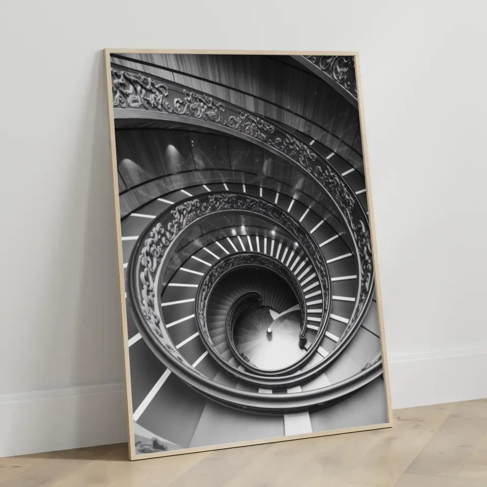 Eleganter Poster mit Wendeltreppe und Blumenmuster 3